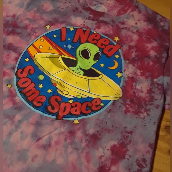 New custom Dyed alien tee - Picture 4 of 8
